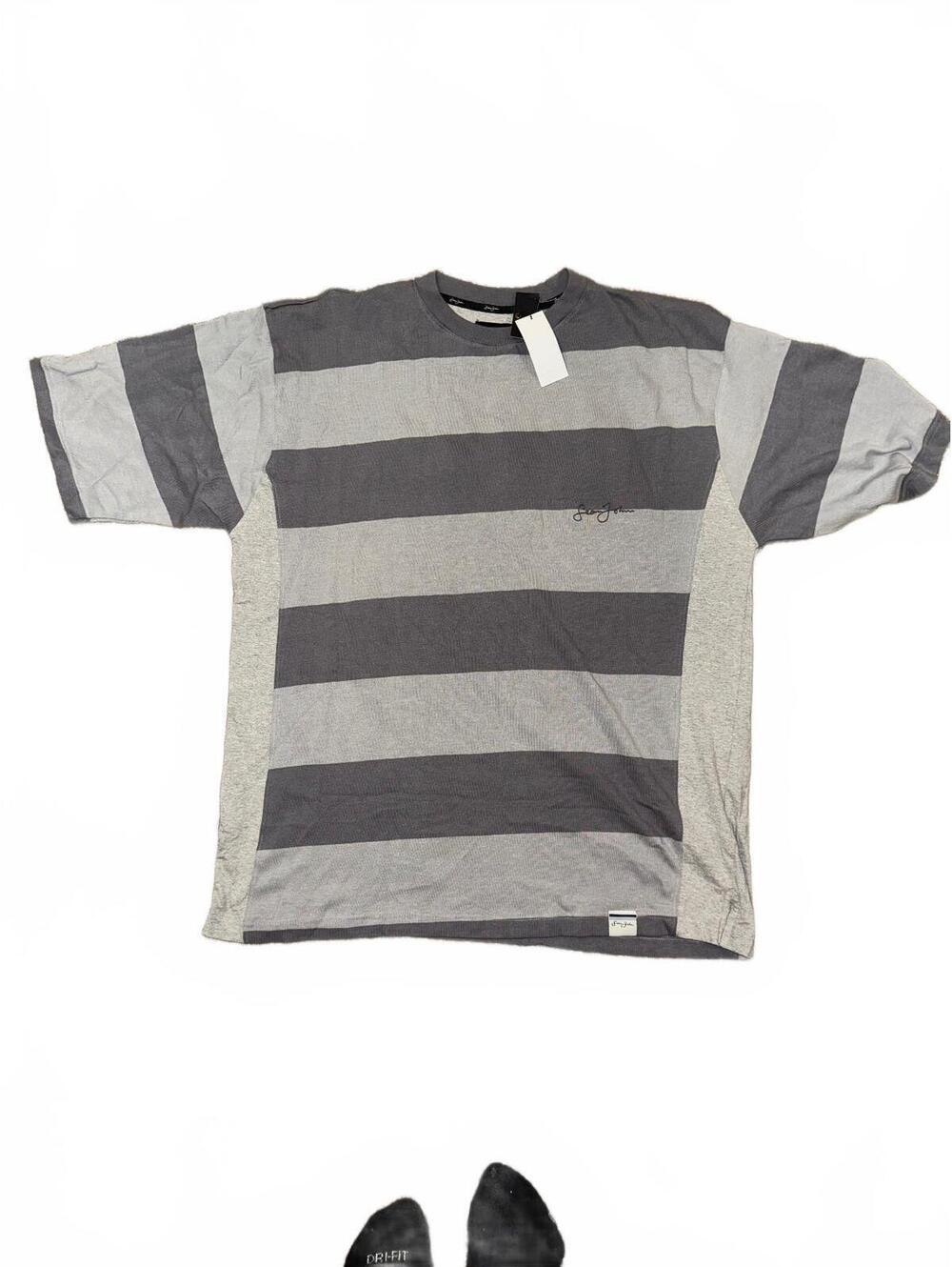 Men’s Sean John heavyweight grey striped t-shirt Size XL new with tags